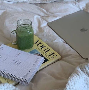 Meet your Posher, Maya